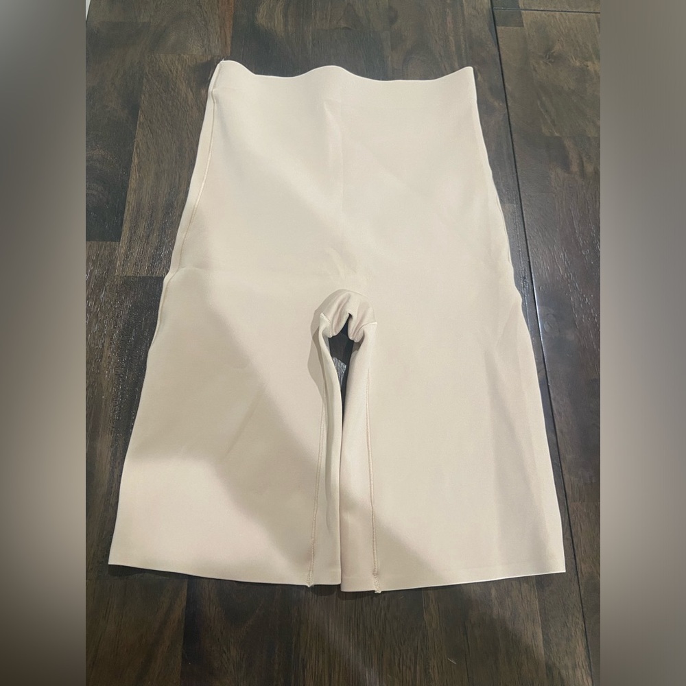 Fullness high rise smooth & silky torso control long leg compression small nwot